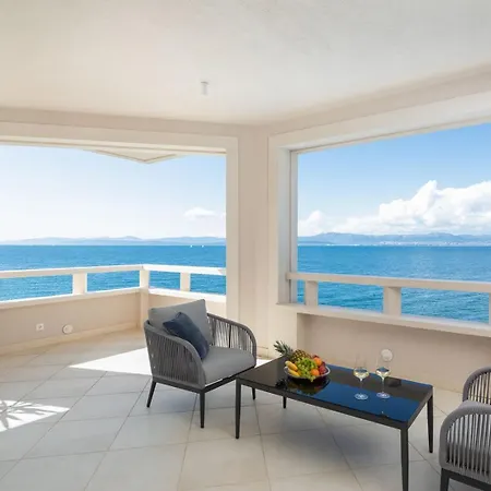 Luxury Infinity With Heated Pool On Brac