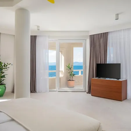Vila Luxury Infinity With Heated Pool On Brac Sutivan