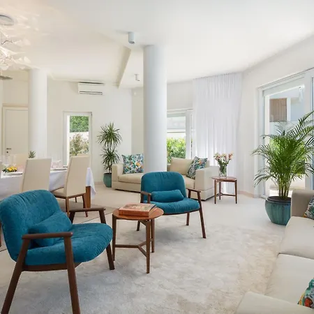 Luxury Infinity With Heated Pool On Brac Vila